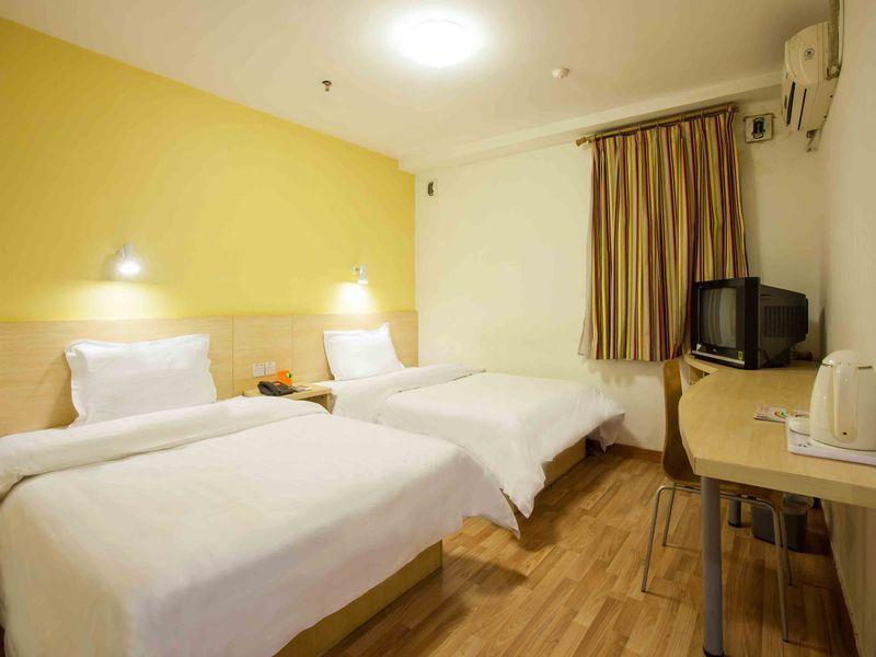7 Days Inn Shenyang Bei Hang Commercial Street Екстериор снимка